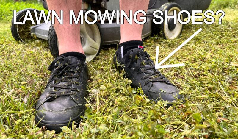 Best lawn mowing shoes featured image
